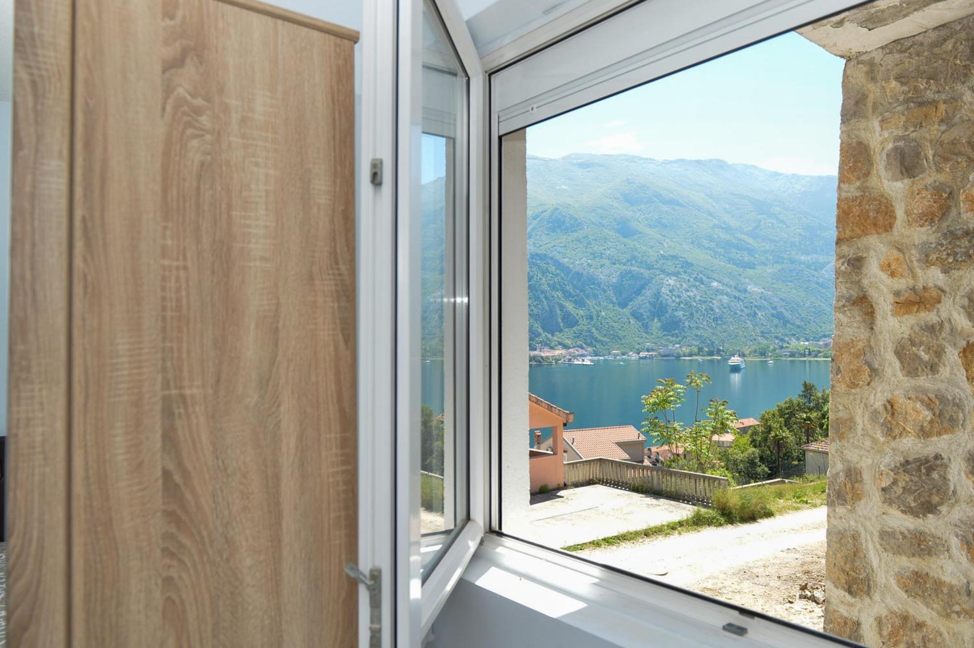 Apartments Seaview Estate Radovic Kotor Exterior photo